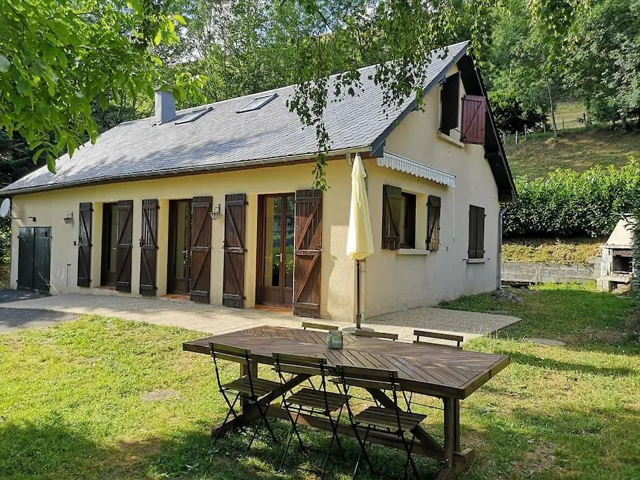 Charmant Gite De Montagne Avec Cheminee Saint-Paul-de-Salers